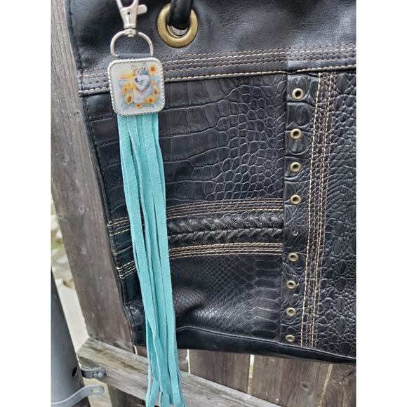 Handmade boho husky dog gift Leather Fringe Western bag charm keychain - Picture 3 of 3